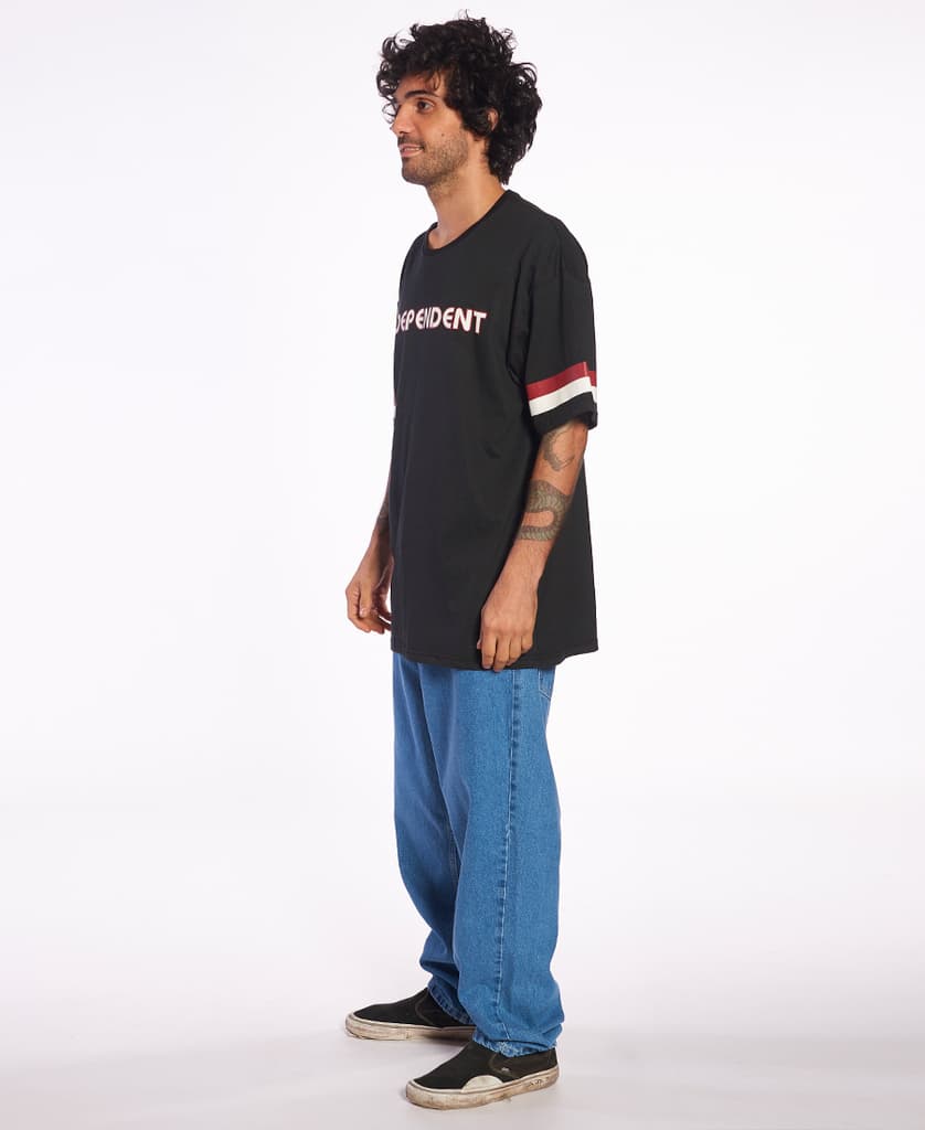 Remera Independent Btg Bar