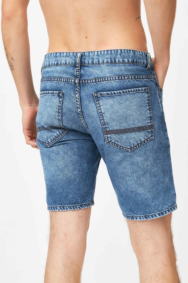 Bermuda Owen Blue Wash