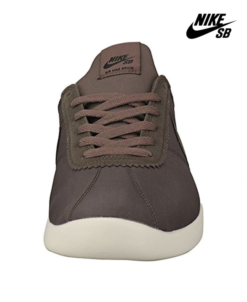 Nike SB Bruin Max