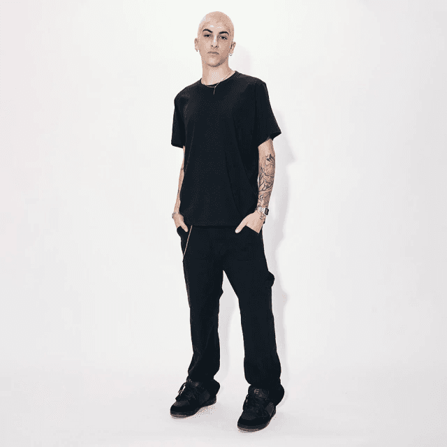 Jean Etnies Worker