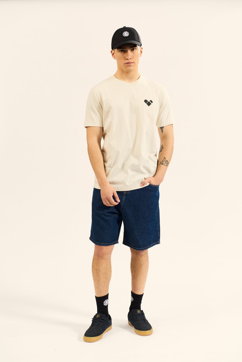 Remera Element One Love